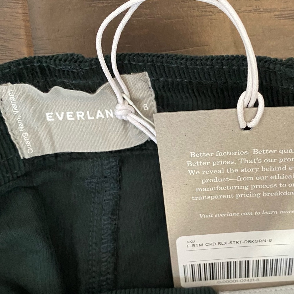 New Everlane woman’s corduroy straight relaxed dark green pant size 6 available - Picture 7 of 15